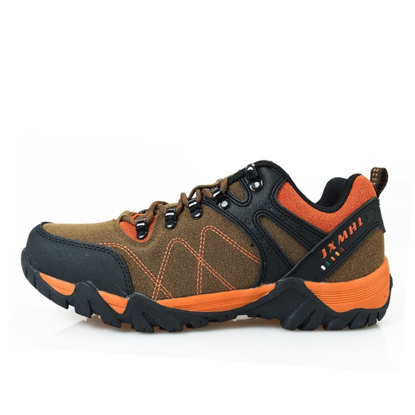 Дамски и мъжки ниски туристически обувки - 15 модела 