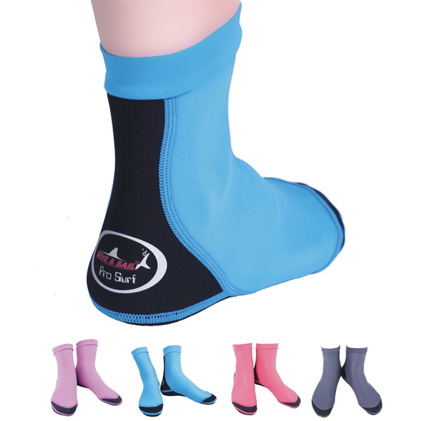 Αδιάβροχες κάλτσες από νεοπρένιο για καταδύσεις και κολύμβηση σε δύο χρώματα - μπλε και ροζ