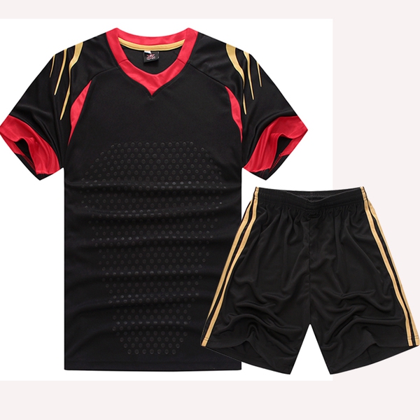 Футболни екипи с къси ръкави и панталони подходящи за деца и възрастни