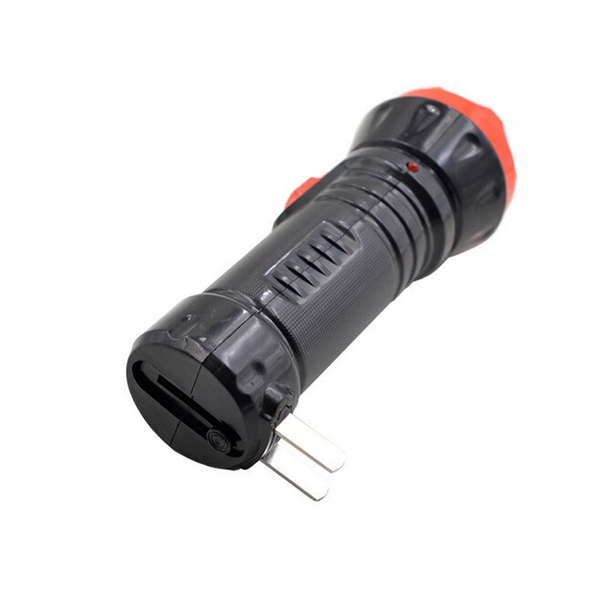 Фенер за осветяване на различни тъмни пространства или открито