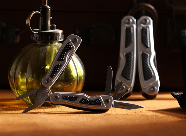 Сгъваема преносима клеща