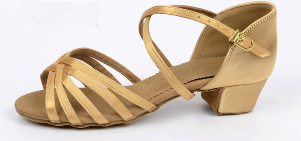 Σανδάλια χορού