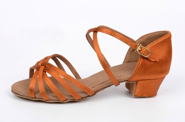 Σανδάλια χορού