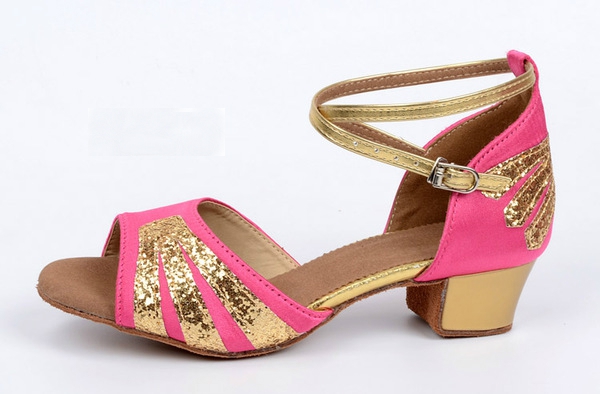 Σανδάλια χορού