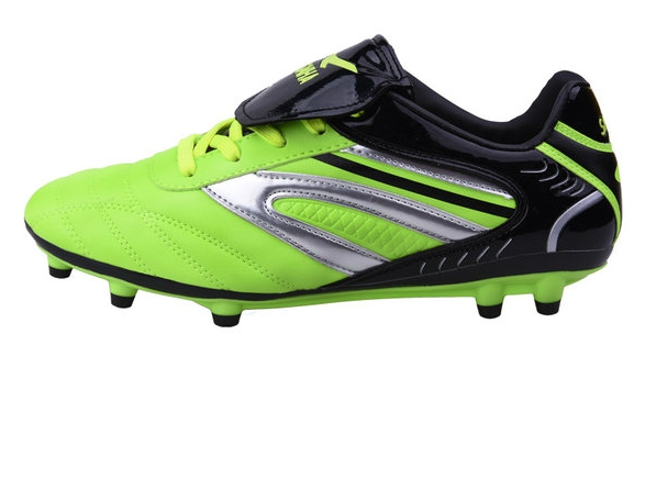 Мъжки футболни обувки -  сини, червени, зелени, черни - два модела 