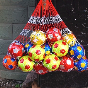 Чанта - мрежа за футболни, баскетболни и волейболни топки - червени и сини