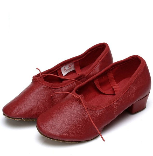 Обувки за танци