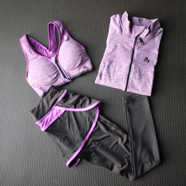 Спортен комплект за тренировка в 3 части