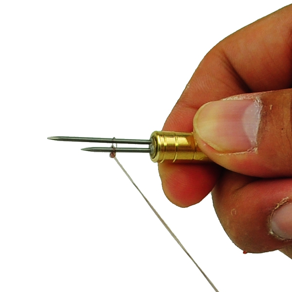 Риболовен уред за примка на кукичките