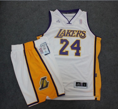 Спортен екип за баскетбол