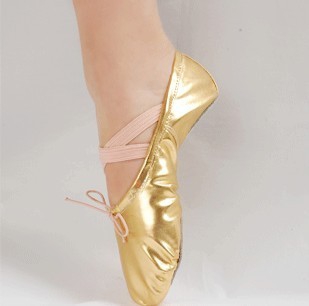 Παπούτσια μπαλέτου για παιδιά και γυναίκες