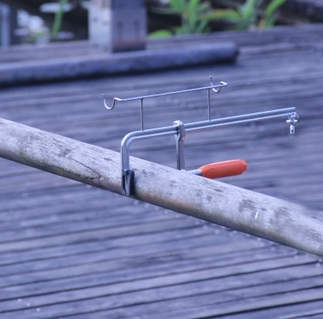 Поставка за въдица