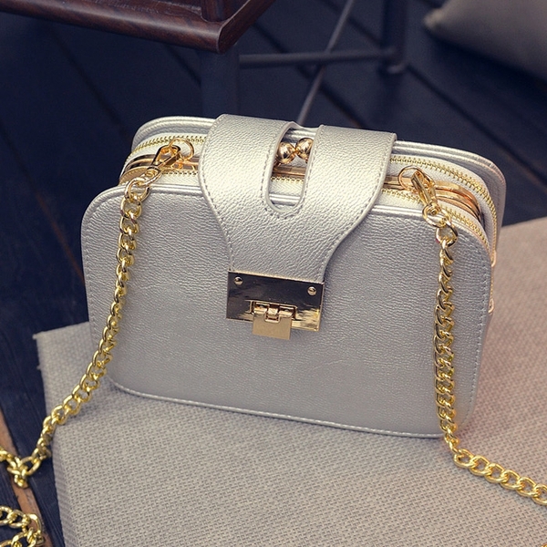 Дамска малка квадратна чанта