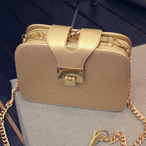 Дамска малка квадратна чанта