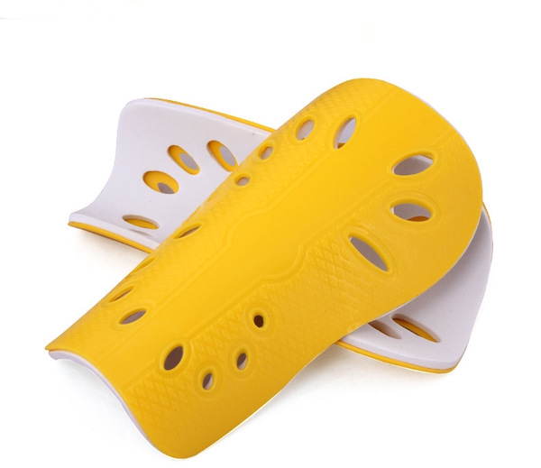 Детски издръжливи футболни подложки за крака - червени, жълти, бели и сини