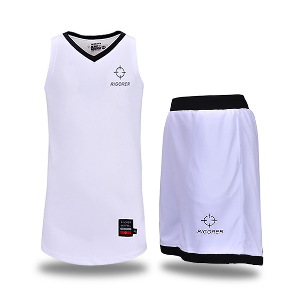 Баскетболни екипи различни модели и цветове