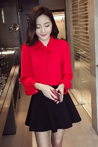 Дамска червена риза стандартен размер