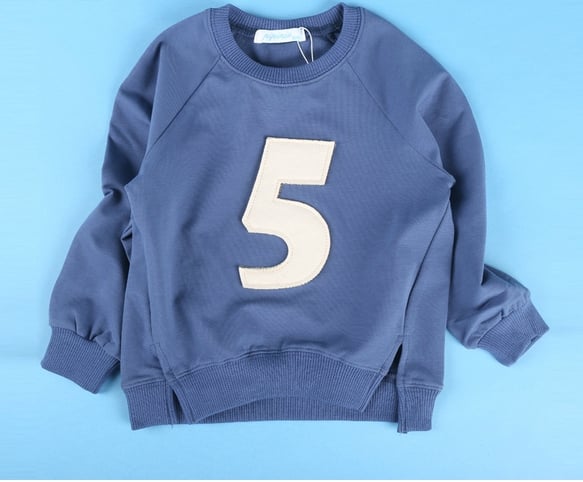 Παιδική βαμβακερή μπλούζα για την άνοιξη σε διάφορα χρώματα