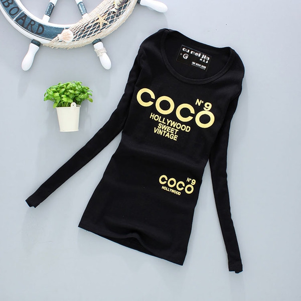 Пролетна дамска блуза с ластична материя в различни цветове