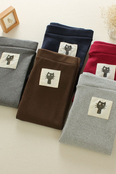 Памучен клин - SLIM модел с щампа на джоба - котка