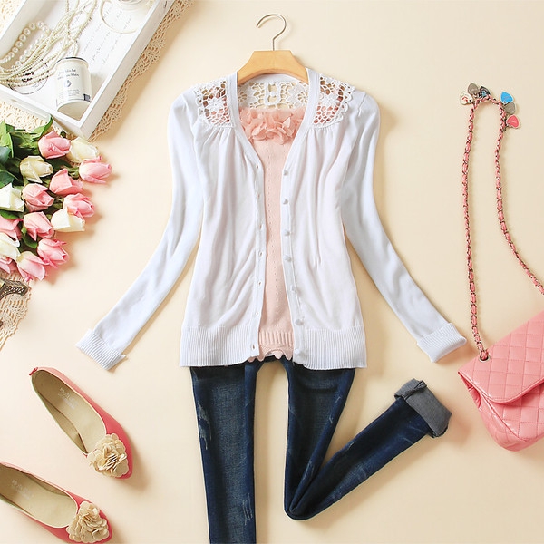 Γυναικεία ζακέτα με δαντέλα