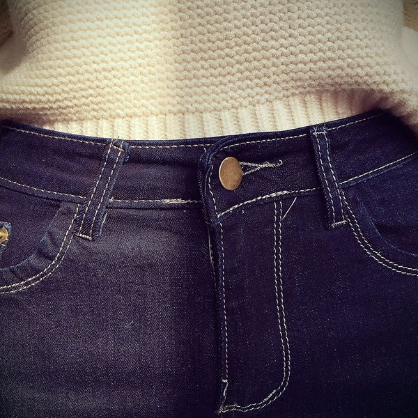 Τριμένο  τζιν παντελόνι σε μπλε και μαύρο