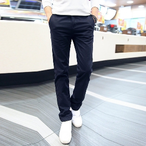Стилни пролетни мъжки дълги панталони - 5 модела 