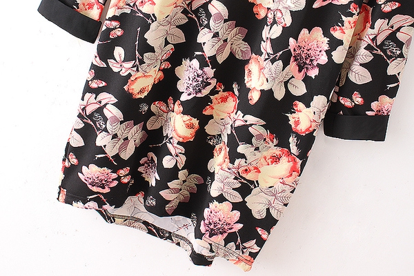 Κυρίες μπλούζα ανοιξιάτικα λουλούδια