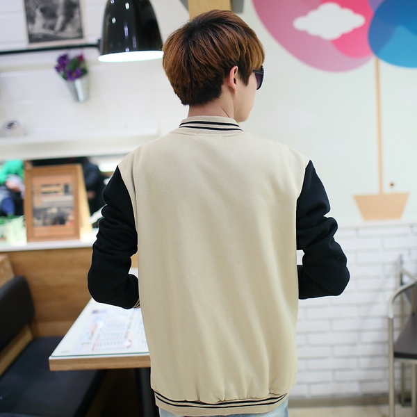 Мъжки пролетни жилетки с качулка - 8 модела 