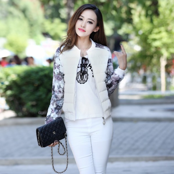  Γυναικείο καθημερινό μπουφάν  για την άνοιξη