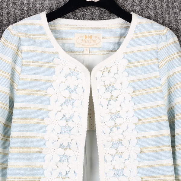 Γυναικείο  ανοιξηάτικο   σακάκι - - casual και επίσημο