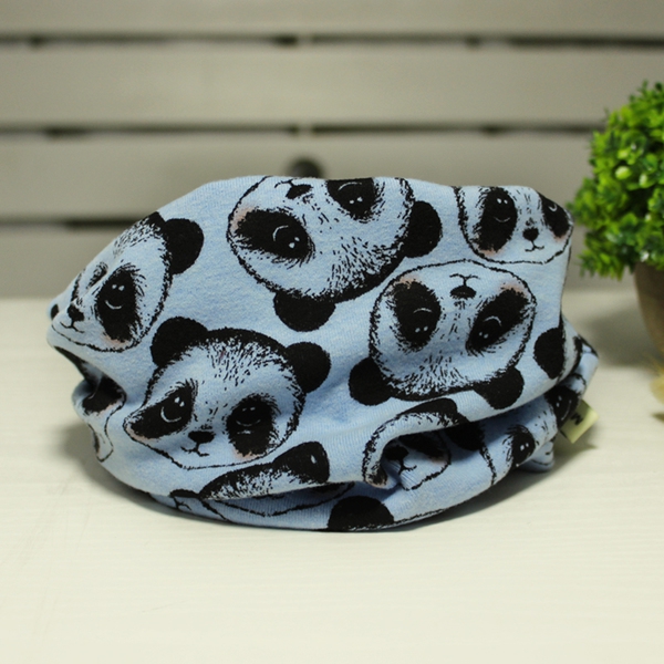 Детски шалове с анимационни герои - пролет, есен и зима - Дъфи дък - за момчета и мочета до 8 години