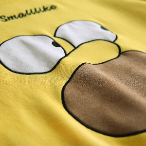 Дамска спортна блуза с анимация - в два цвята жълта и бяла