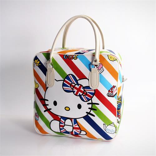 Юношески чанти с различни анимации