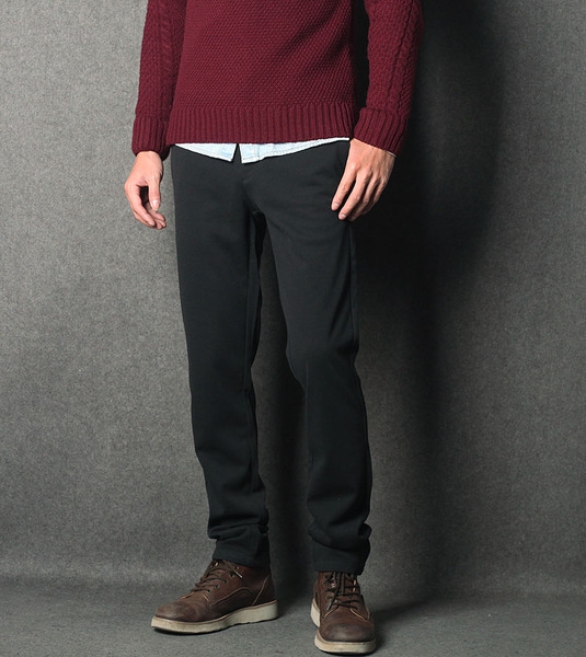 Παντελόνια των ανδρώνγια την  άνοιξη σε μαύρο χρώμα