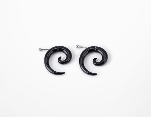 Ανδρικά σκουλαρίκια μωβ σε μαύρο χρώμα