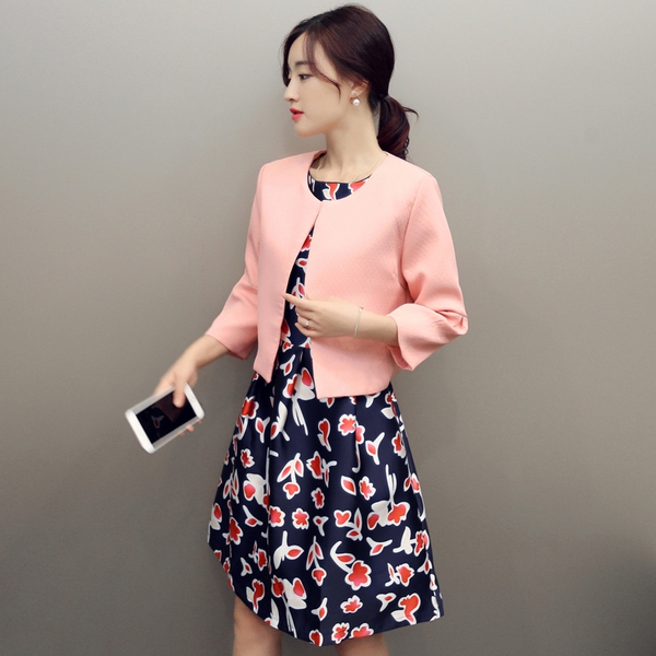 Дамско розово пролетно сако