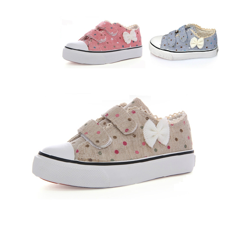 Παιδικά παπούτσια με κορδέλα για κορίτσια
