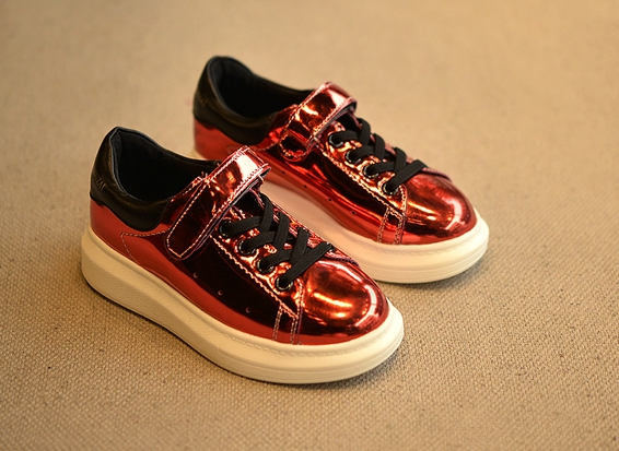 Παιδικά αθλητικά παπούτσια για κορίτσια: 3 χρώματα