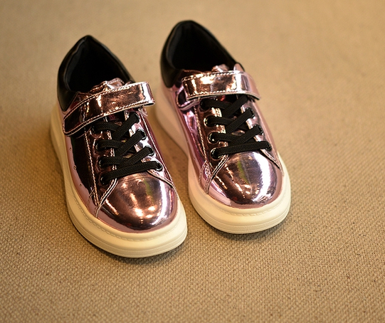 Παιδικά αθλητικά παπούτσια για κορίτσια: 3 χρώματα