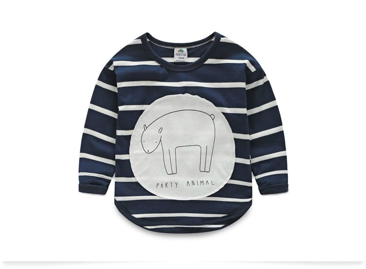 Модерна детска блуза на райета - в син и бял цвят 