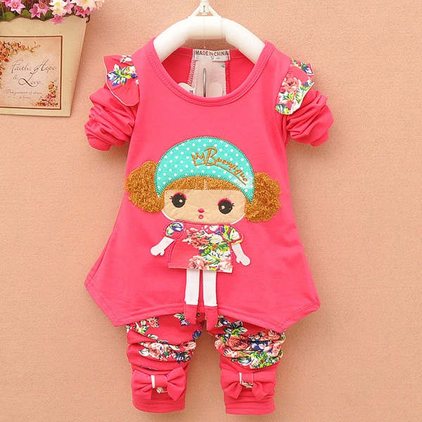 Пролетни комплект за момиченца различни цветове и модели