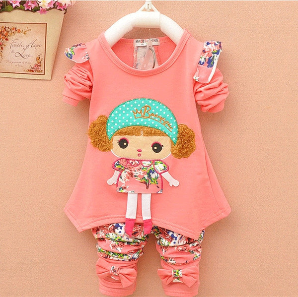 Пролетни комплект за момиченца различни цветове и модели