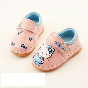 Бебешки обувки с анимация Hello Kitty в розово и бяло