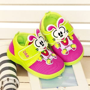Бебешки пролетни обувки за прохождане в различни цветове