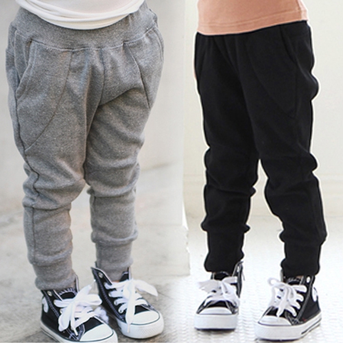 Детски спортни панталони за момчета - в черен и сив цвят
