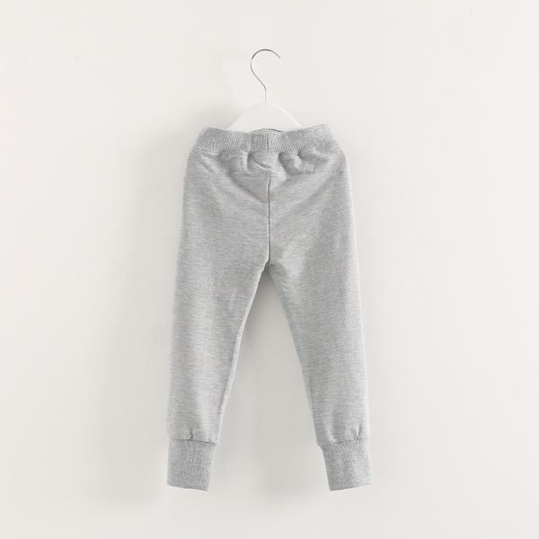 Παιδικά αθλητικά παντελόνια για αγόρια - σε μαύρο και γκρι χρώμα