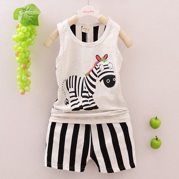 Летни комплекти за момчета различни цветове и модели