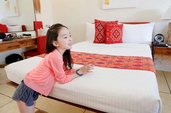 Παιδικί ζακέτα σε  - Κόκκινο, Μπλε, Μωβ - Κορυφαία Μοντέλα