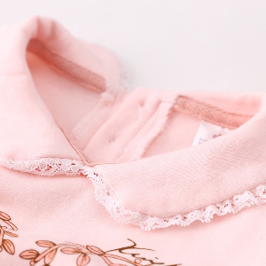 Детски блузки за момичета с зайче - 2 модела в розов и бял цвят